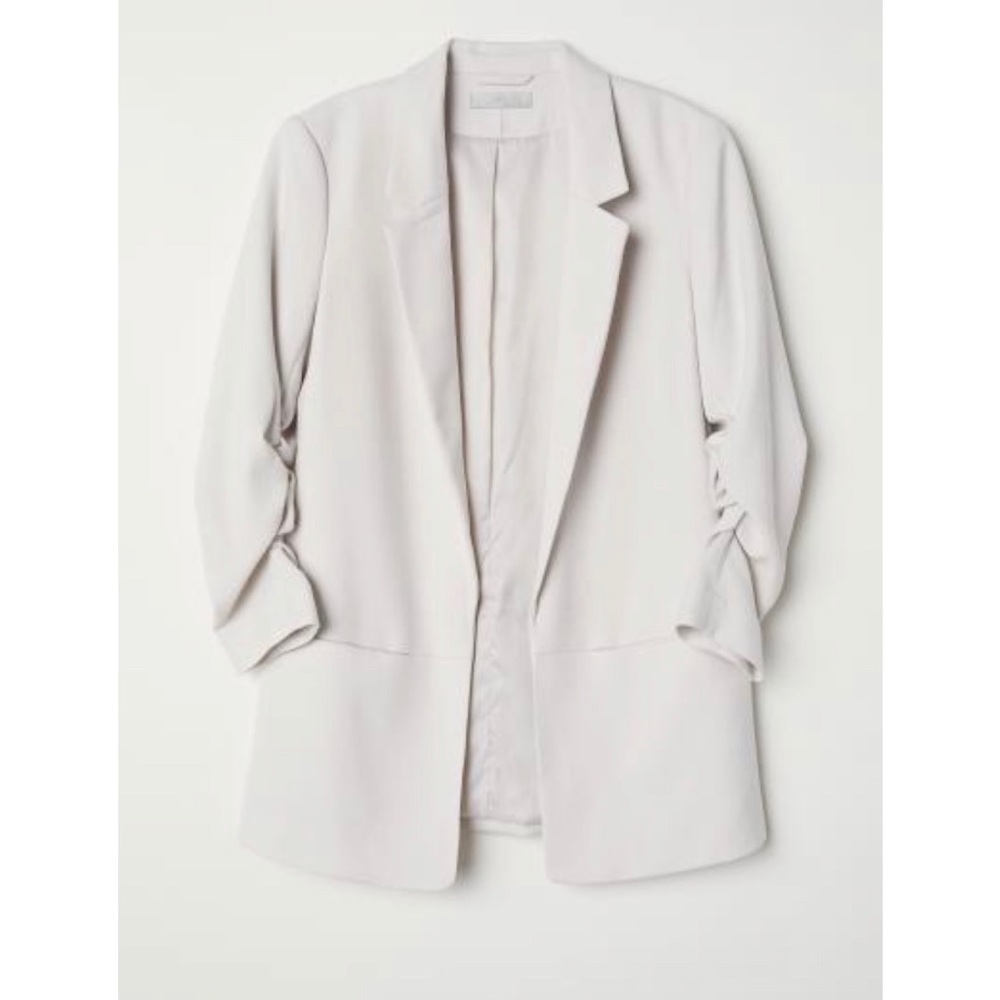 H&M beige brazer